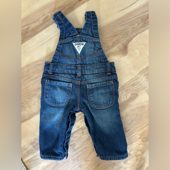‼️ SOLD ‼️ OSHKOSH FLEECE LINED OVERALLS - Picture 3 of 4